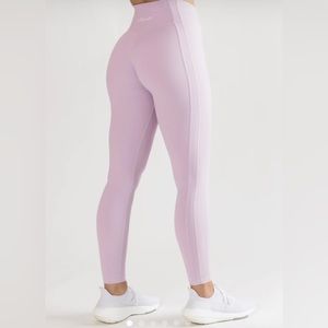 Alphalete Pulse kinetic legging